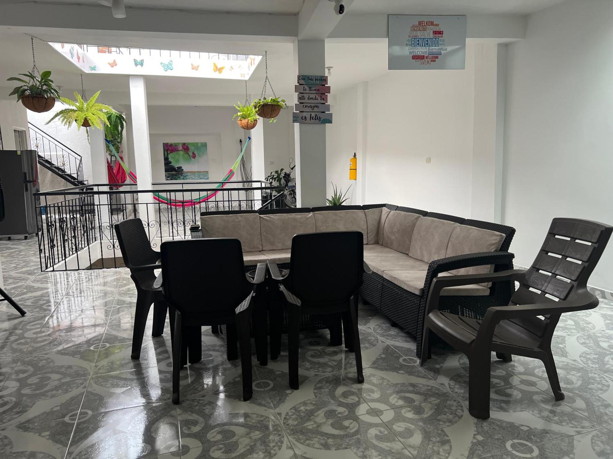 Helena Hostel 卡利 外观 照片